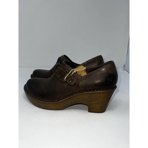 Born F13222 Womens Brown Leather Closed Toe Slip-On Block Heel Clog Shoes Size 9 - Picture 4 of 9